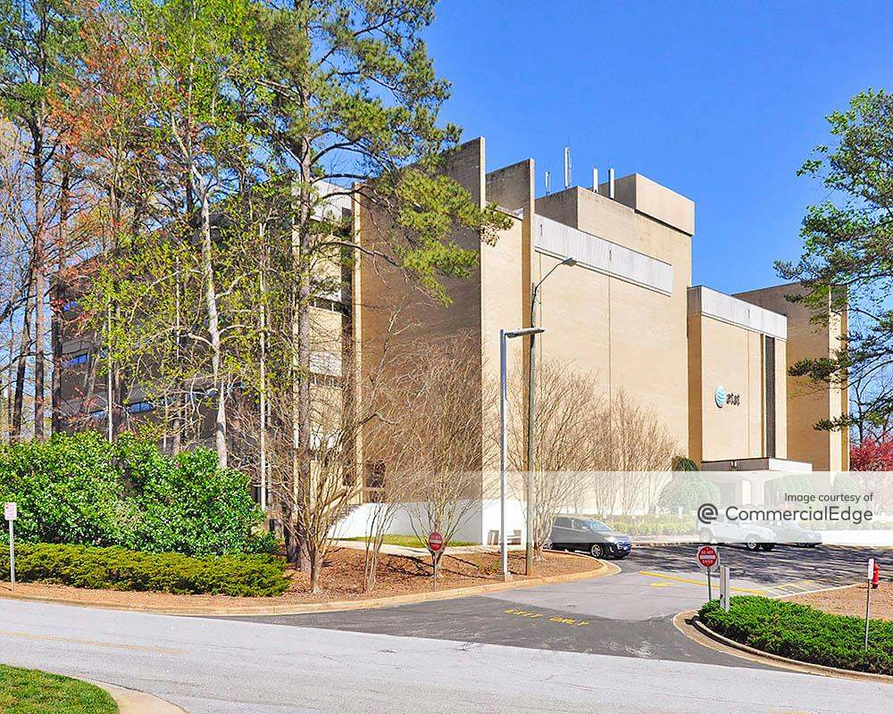 5715 Glenwood Avenue, Raleigh, NC Office Space